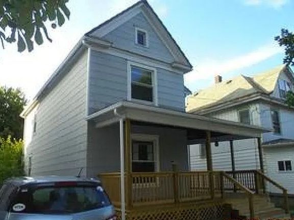 3rd image of 706 Brown Ave