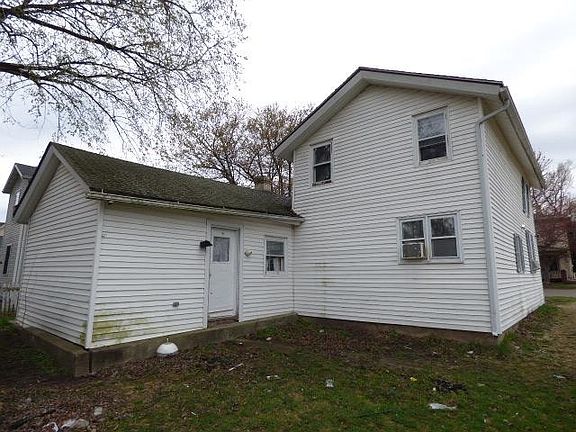 4th image of 315 S Academy St