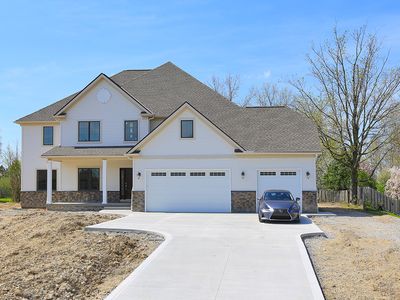 25488 Bryden Rd, Beachwood, OH, 44122