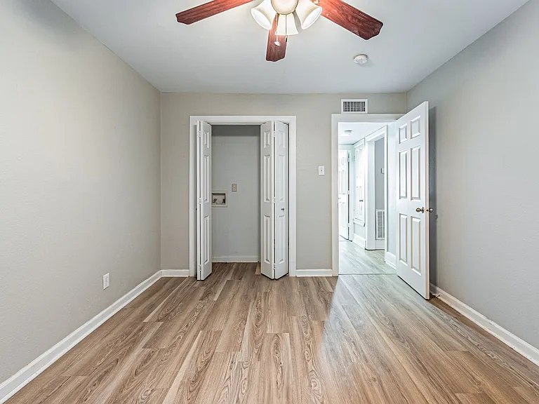 7770 Meadow Rd #202 — Photo 7
