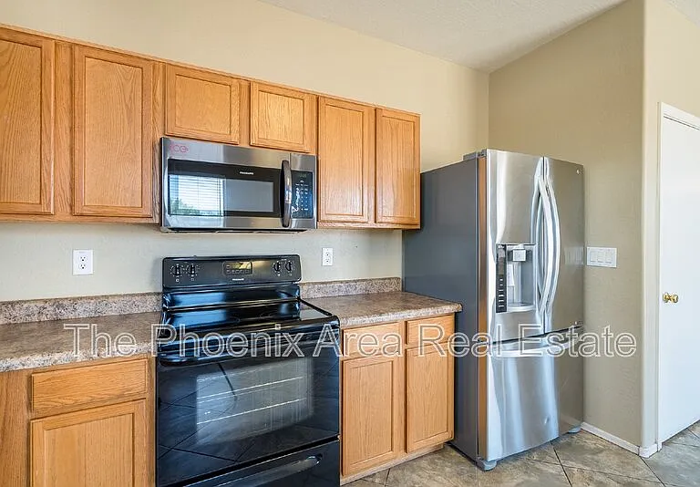45992 W Dutchman Dr — Photo 21