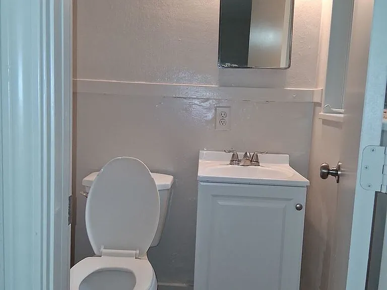 3122 Oak Forest Dr — Photo 5