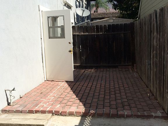 5th image of 310 W Mountain View Ave APT 3