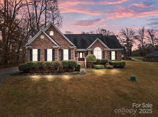 1053 Rosewood Dr, China Grove, NC 28023