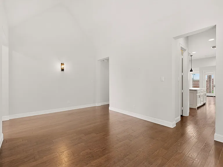 5901 The Esplanade Dr — Photo 20