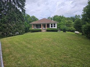 5203 Hump Mountain Rd, Meadow Bridge, WV 25976