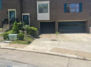 181 London Towne Dr, Pittsburgh, PA