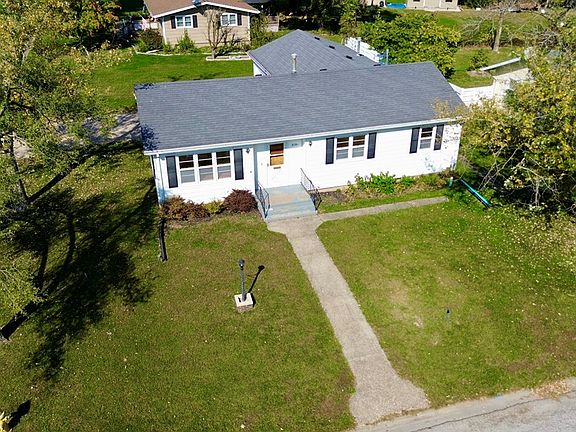 2nd image of 2101 E McPherson St