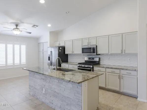 45986 W GUILDER Avenue, Maricopa, AZ 85139