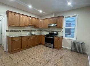 1018 Kilsyth Rd #1, Elizabeth, NJ 07208