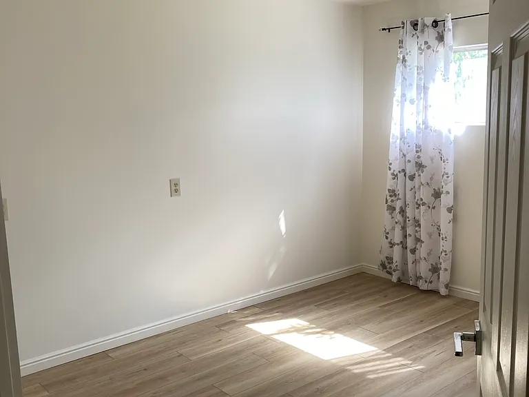 3615 S 3400 W — Photo 27