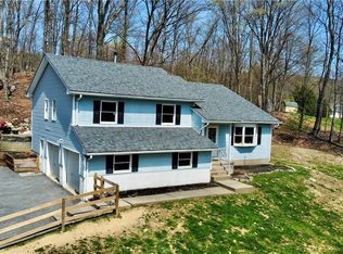 359 Roosa Gap Rd, Bloomingburg, NY 12721