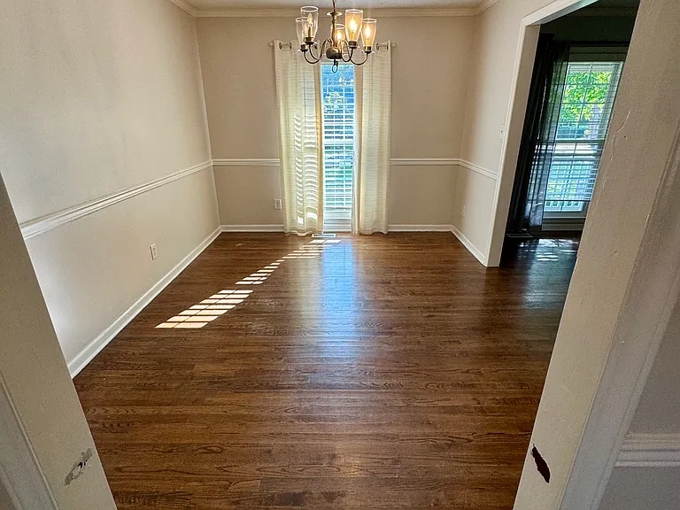 7562 Firethorn Dr — Photo 9
