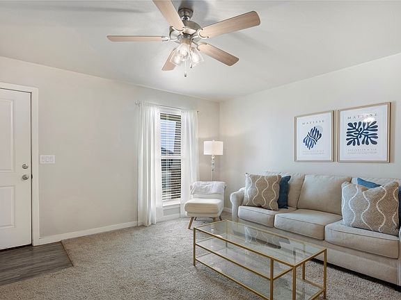 4th image of 7538 33rd St