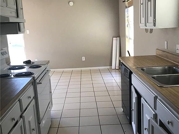 5th image of 505 Buena Dr