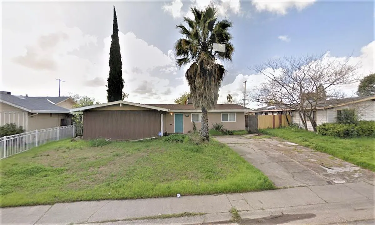 6548 Thomas Dr photo 1