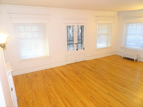 5th image of 4836 S Dorchester Ave #2