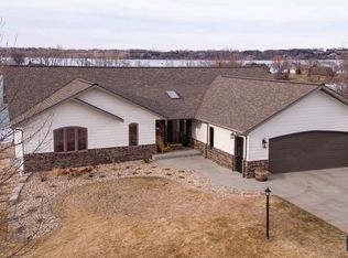 6362 Harbor Way, Wentworth, SD 57075