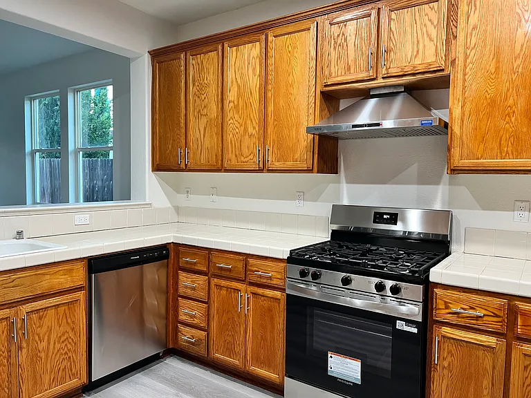 2061 Shady Forest Way — Photo 4