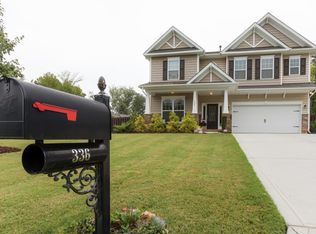 336 Windy Pine Dr, Lake Wylie, SC 29710
