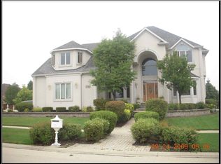 1704 Baybrook Ln, Naperville, IL