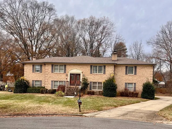 12003 Hazem Ct, Fort Washington, MD 20744