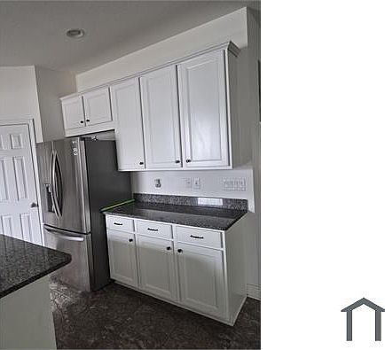 5th image of 129 Parsons Woods Dr