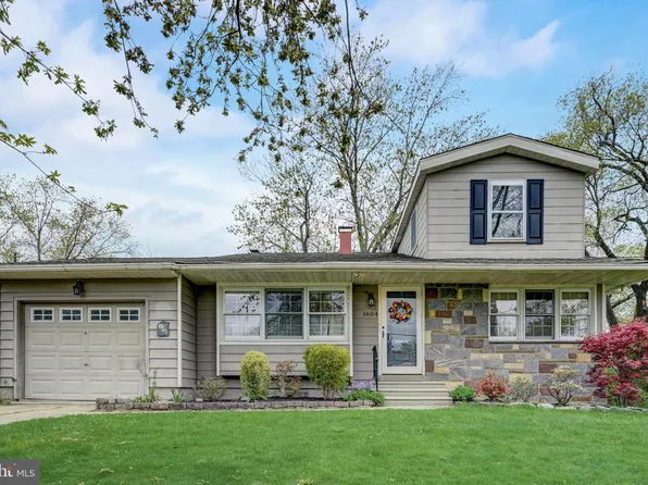 1604 Pleasant Dr, Cherry Hill, NJ 08003