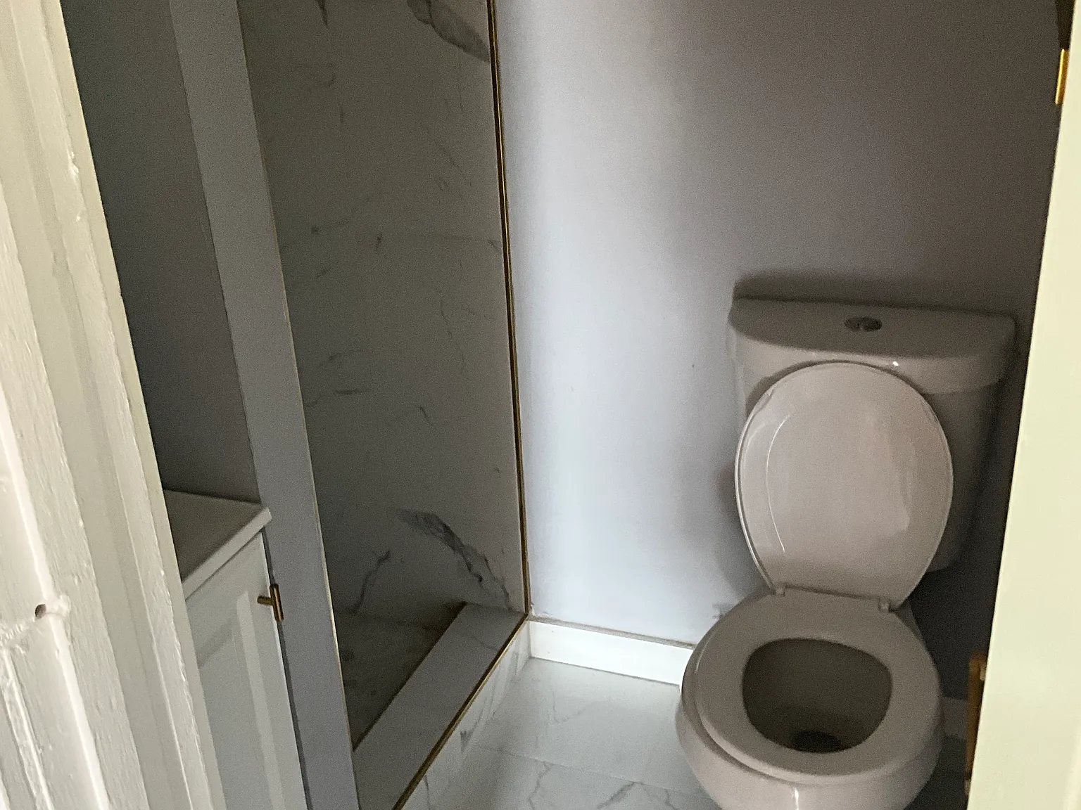 2 bed, 900 sqft, $1,800 — Photo 3