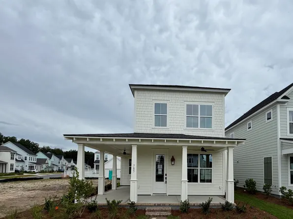 785 Blueway Ave, Summerville, SC 29486