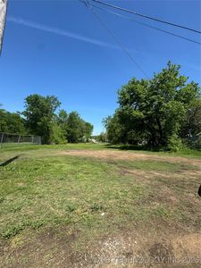 1043 E Zion St, Tulsa, OK, 74106
