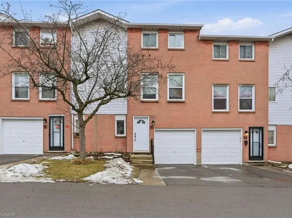 1255 Upper Gage Ave #15, Hamilton, ON L8W 3C7