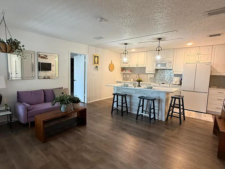 1600 Big Tree Rd #G8 — Photo 5
