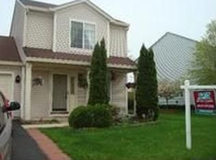 1411 Marleigh Ln, South Elgin, IL 60177