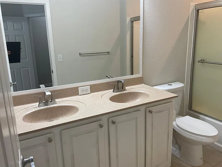 10075 Gate Pkwy N #2706 — Photo 20