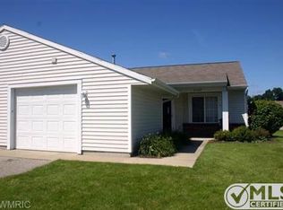 7107 E Cannon Place Dr, Rockford, MI 49341