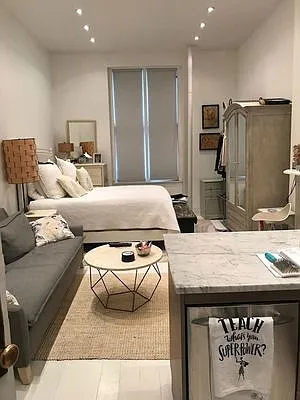 Rented by Aryeh Realty | media 8