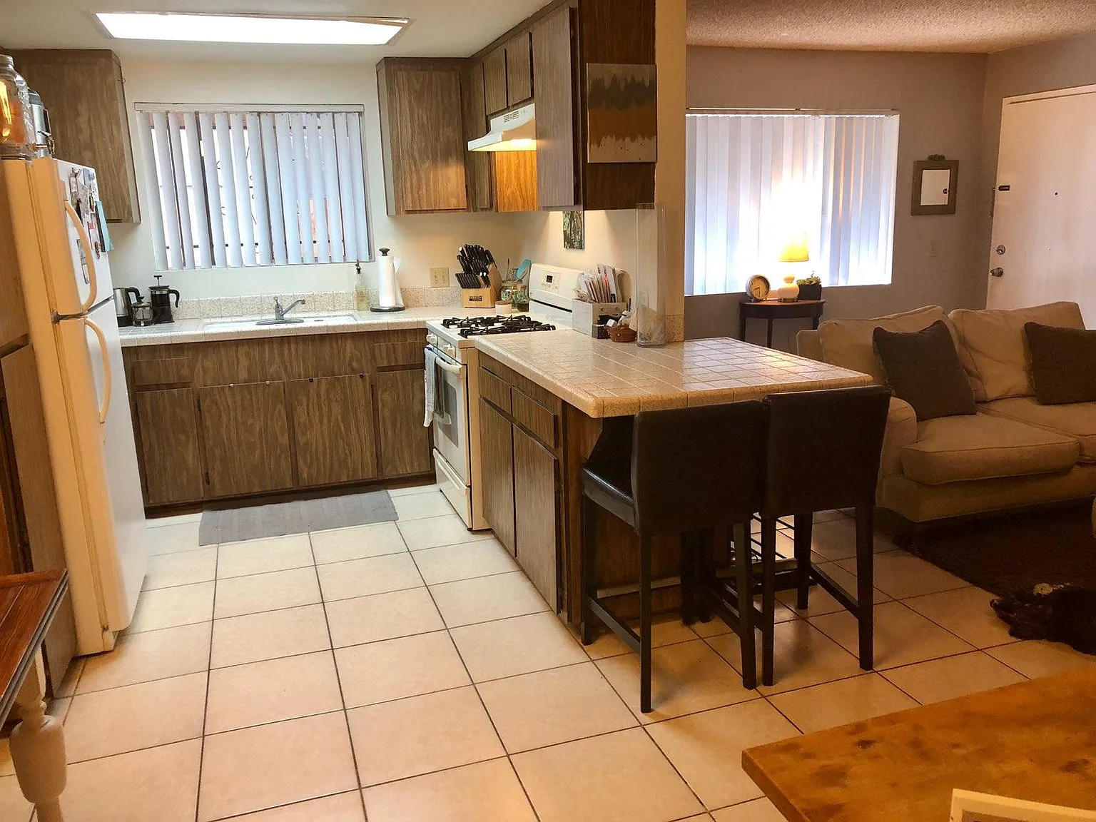1 bed, 650 sqft, $2,100 — Photo 4