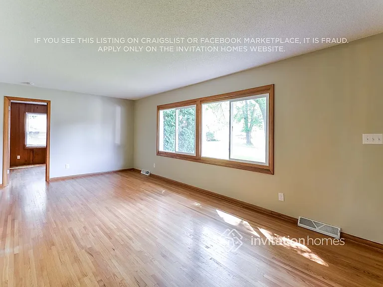 3790 Grand Ave — Photo 5