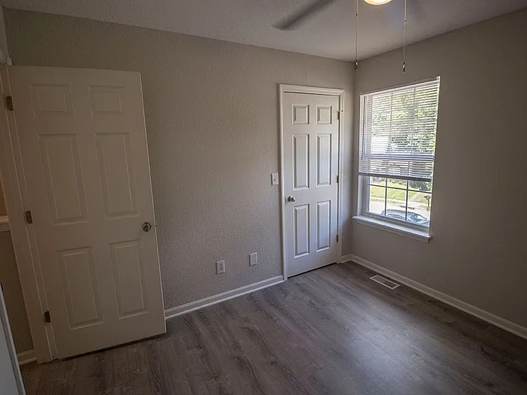 5319 Godas Cir — Photo 25
