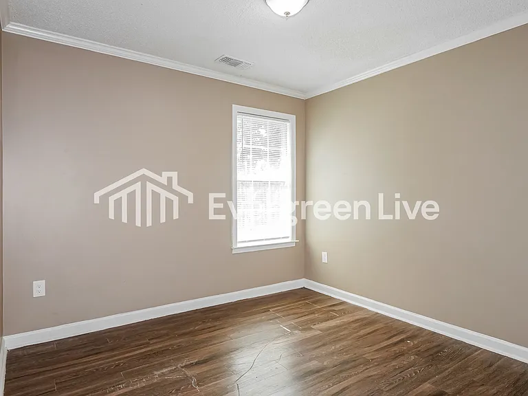 8992 Gracie Ln — Photo 13