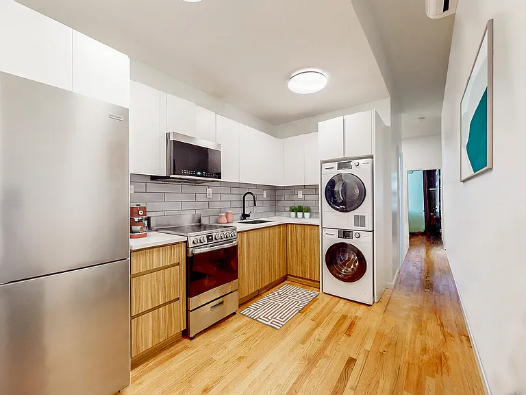 248 Driggs Ave #2R — Photo 5
