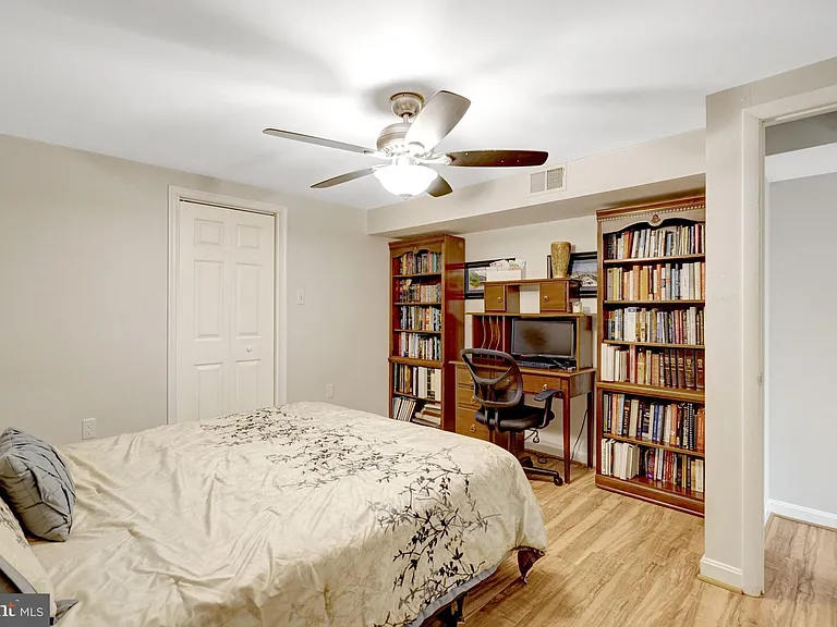 7729 Silver Sage Ct — Photo 61