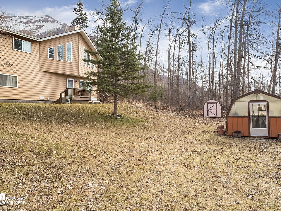 1st image of 25534 Berryhill Ln