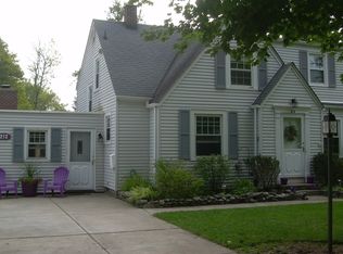 212 Lehn Springs Dr, Buffalo, NY 14221