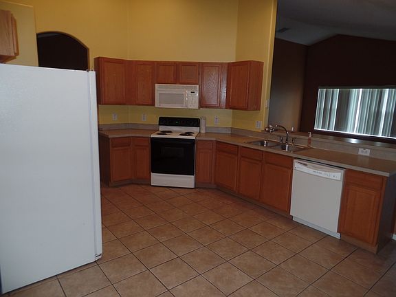 2nd image of 13217 Canna Lily Dr