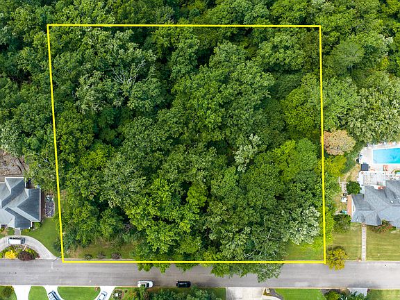2nd image of 3018 Waterfront Ct