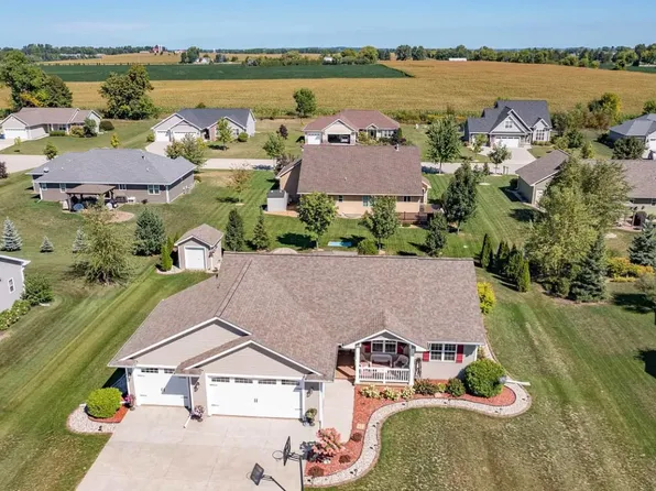 W7130 Puls Farm Pl, Greenville, WI 54942