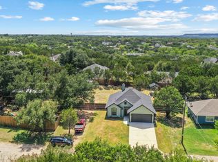 5710 N Lakeside Hills Ct, Granbury, TX 76048