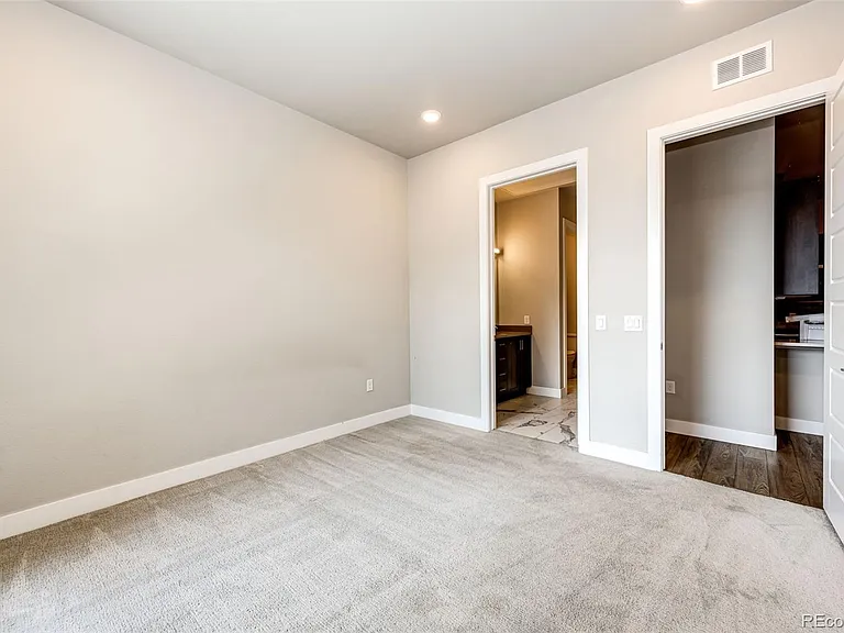 20 Wilcox St #717 — Photo 19